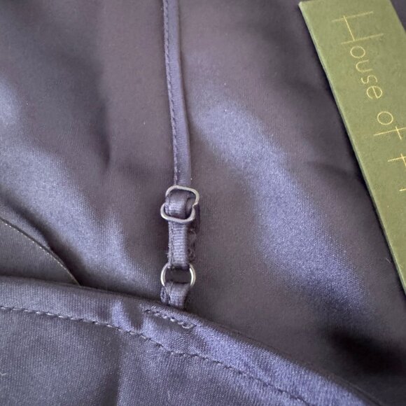 House of Harlow- NWT Cowl Neck Blue Satin Bodysuit- sz. M - Picture 6 of 9